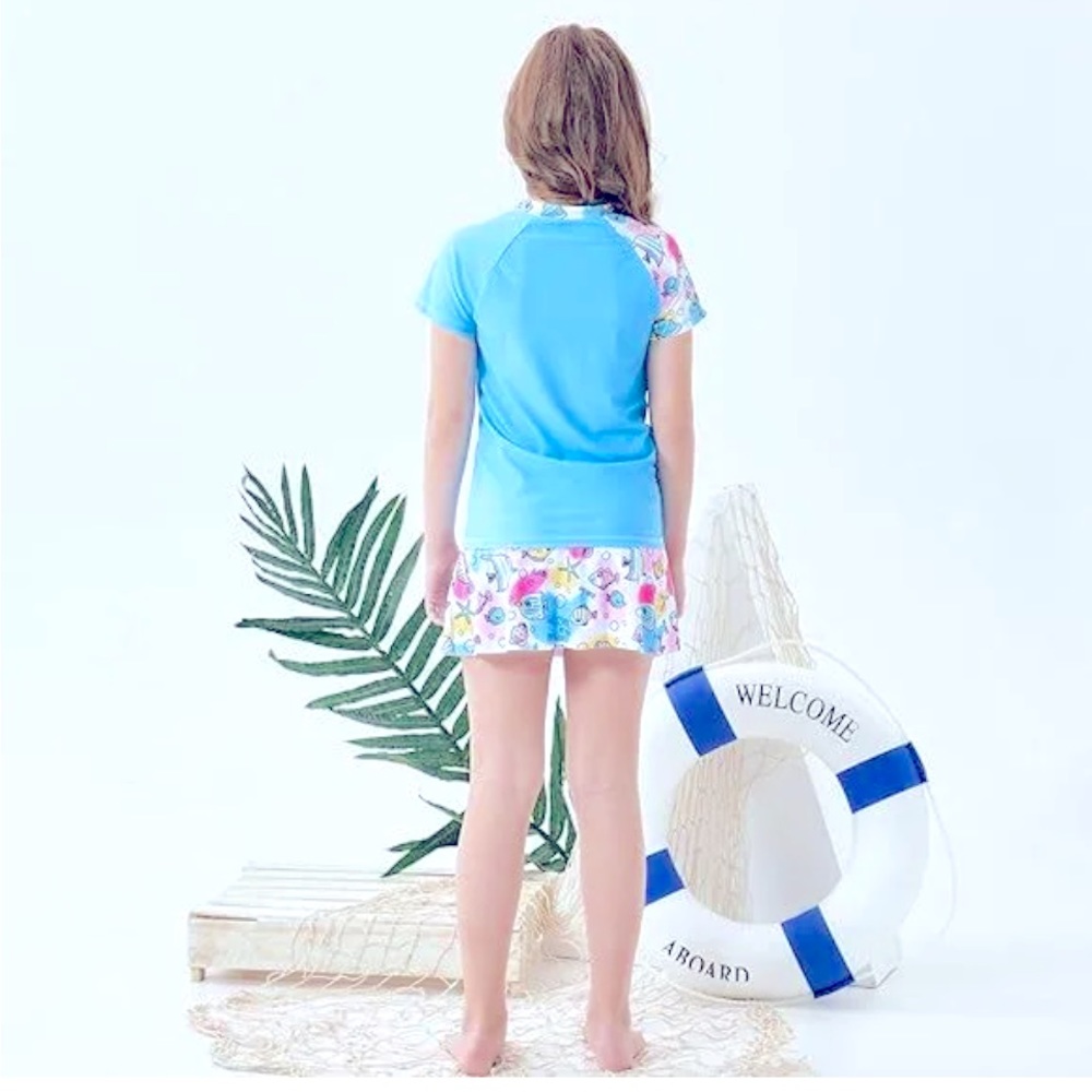 2 piece Girls swimwear New without tags never worn or washed